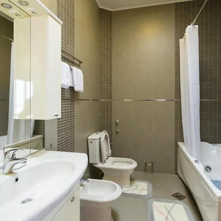 Sun & Sky - Two Bedroom With Balcony And Sea View Apartment Dubrovnik