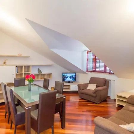 Sun & Sky - Two Bedroom With Balcony And Sea View Dubrovnik